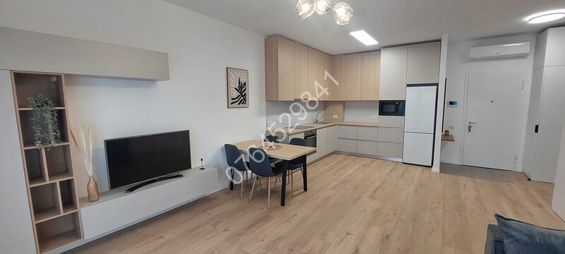 Ion Mihalache, Arcadia Apartments Domenii, Str. Rotasului, bl. 2025,parcare