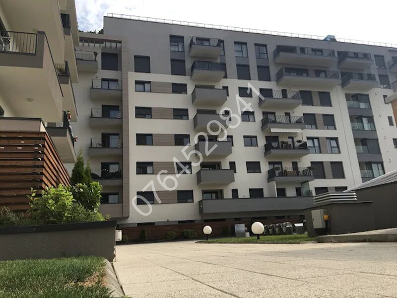 Ion Mihalache, Arcadia Apartments Domenii, Str. Rotasului, bl. 2025,parcare